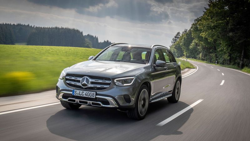 Der Mercedes GLC geht als Gesamtsieger mit den wenigsten Mängeln aus dem TÜV-Report 2021 hervor.