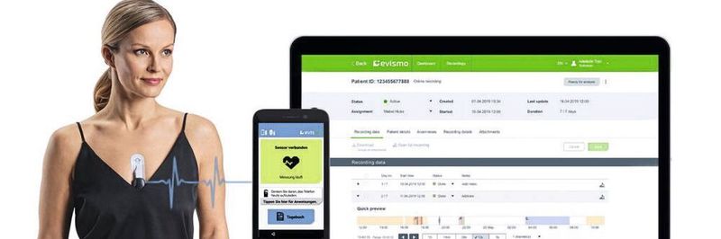 Die Vitalparameter des Patienten werden über einen kabellosen Sensor aufgenommen und verschlüsselt übertragen.