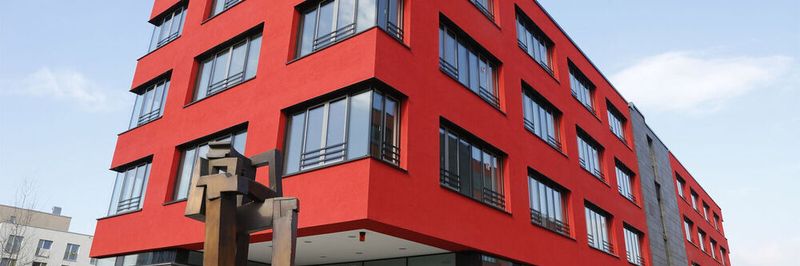 Eines der Gebäude der Johann Wolfgang Goethe-Universität Frankfurt - die Uni ist am Center for Scientific Computing beteiligt.