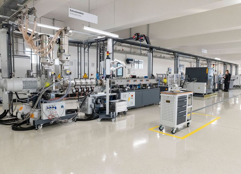 Die Tech-Center von Continental sind komplett ausgestattete und voll produktionstaugliche Anlagen, auf denen die Vorgaben für Serienprozesse festgelegt werden.