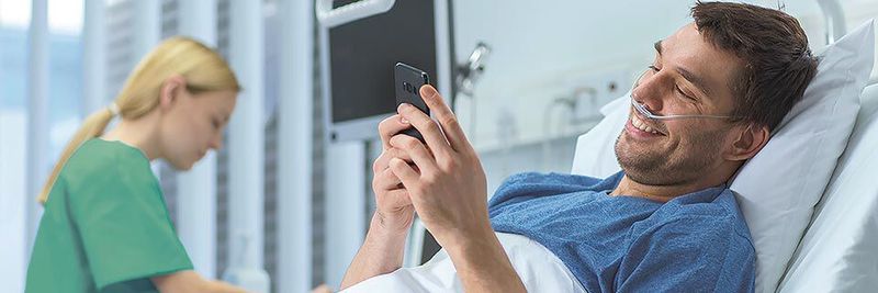 Von der Digitalisierung der Krankenhäuser verspricht man sich zufriedenere Patienten und entlastetes Personal.