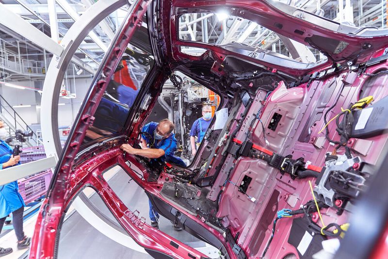 Die Autobranche könnte im Jahr 2021 noch stärker unter der Coronakrise leiden, als in diesem Jahr.