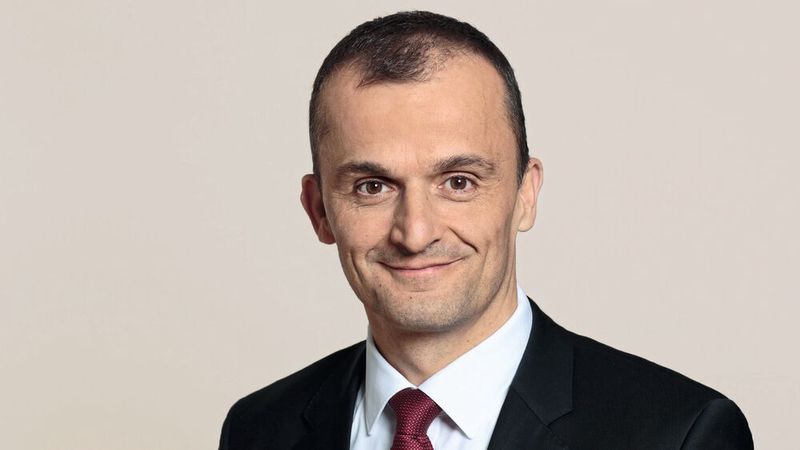 Matthias Zink leitet bei Schaeffler als CEO Automotive unter anderem die Bereiche Getriebe, E-Mobilität, Motor- und Fahrwerkssysteme sowie Forschung und Entwicklung.