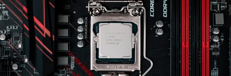 Durch den Einsatz von softwarebasierten Strommessungen konnte ein Forschungsteam der TU Graz sensitive Daten einsehen, die sich auf Intel-Prozessoren befanden.