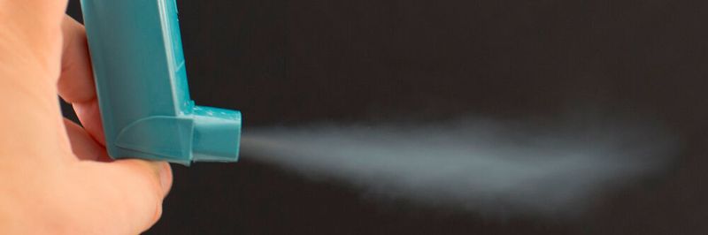 Eine App soll Asthma- und COPD-Patienten bei der richtigen Anwendung ihres Inhalationsgeräts unterstützen.
