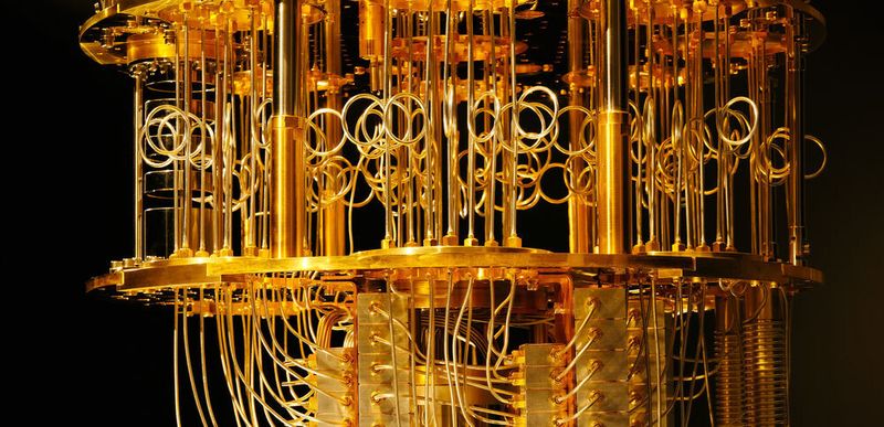 Quantencomputer müssen aufwändig auf extrem niedrige Temperaturen heruntergekühlt werden. Hier ein Teil des Kühlgeräts für einen IBM-Quantencomputer.