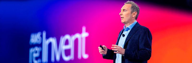 CEO Andy Jassy bei der Eröffnung der virtuellen Konferenz