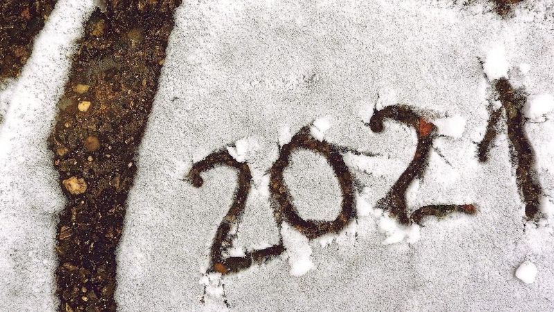 Was das Jahr 2021 der Welt beschert, ist in weiten Teilen ungewiss. Für die Kfz-Branche bringt das neue Jahr aber eine Reihe an Änderungen mit sich.