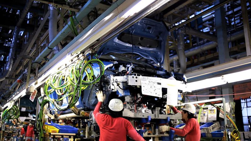 Blick in die Produktion von Nissan in Japan.