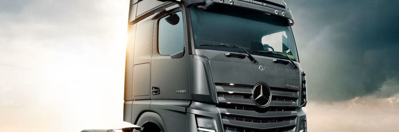 Daimler Truck AG a l'intention de commercialiser des véhicules utilitaires lourds à pile à combustible produits en série pour les opérations longue distance au cours de la seconde moitié de la décennie.