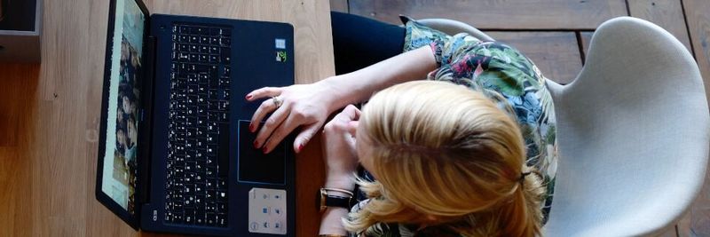 Räumliche Flexibilität und selbstverantwortliches Arbeiten spielen bei New Work eine große Rolle.