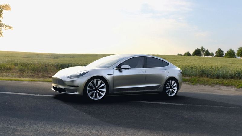 Der Tesla Model 3 war 2020 das beliebteste E-Auto in Österreich.