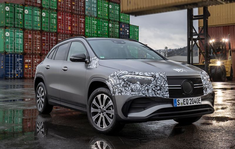 Mit dem EQA bringt Mercedes-Benz sein Einsteiger-E-Mobil.