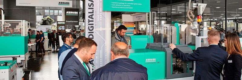 Auf den Technologie-Tagen 2019 war Corona noch kein Thema. In diesem Jahr werden die geladenen Gäste mittels eines neuen Besuchsmanagements durch das Unternehmen geführt. Dazu wurde der Termin von vier auf sechs Tage verlängert: vom 7. bis 12. Juni 2021.