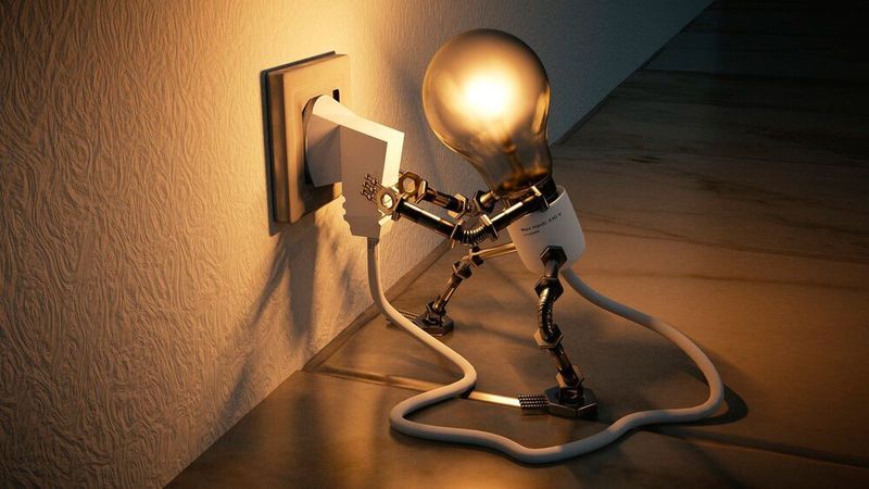 Der Morphologische Kasten ist eine Kreativitätstechnik, die vom Schweizer Physiker und Astronom Fritz Zwicky entwickelt wurde. Zwicky beschäftige sich damit, wie aus Ideen konkrete Produkte entstehen.