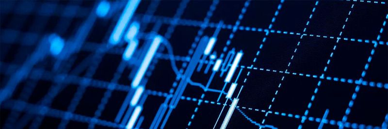 Anomalien in Sensordaten lassen sich auf verschiedene Weisen erkennen. Neben klassischen statistischen Methoden stehen auf Machine Learning basierende Verfahren zur Verfügung wie z. B. Clustering und künstliche neuronale Netze.