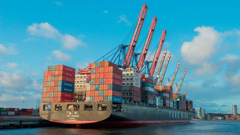 Exportbeschränkungen ja, aber nur mit ernsthafter Abstimmung mit Industrie und verbündeten Nationen: Der Halbleiterverband SEMI hat das US-Handelsministerium um eine ernsthafte Überholung der unter der Trump-Adminstration unilateral auferlegten Exportbeschränkungen gebeten.