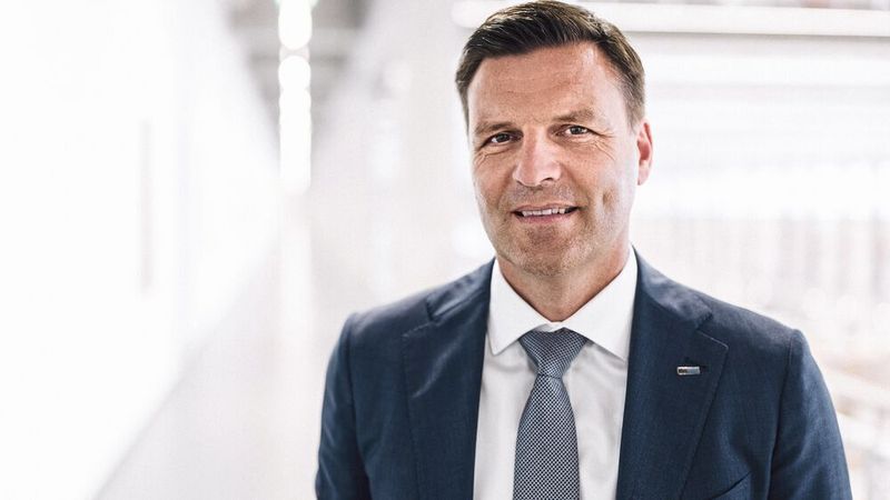 Führungswechsel bei ebm-papst: Stefan Brandl verlässt ebm-papst Ende Juni 2021. Thomas Wagner übernimmt den Vorsitz der Geschäftsführung. Gruppengeschäftsführer Vertrieb wird Thomas Nürnberger.