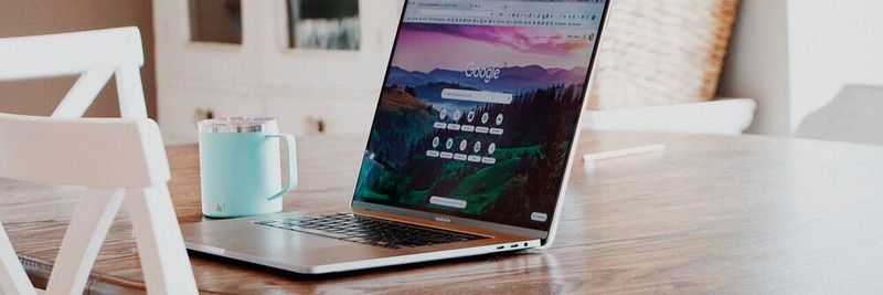 Die Core Web Vitals von Google machen ersichtlich, welche Standards eine Website bezüglich der Page Experience der Nutzer heutzutage erfüllen sollte.