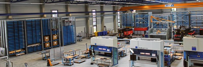 Reich Thermoprozesstechnik kann dank intelligenter Lagertechnik von Böckelt den Materialfluss sämtlicher in Umlauf befindlicher Artikel in Echtzeit verfolgen.