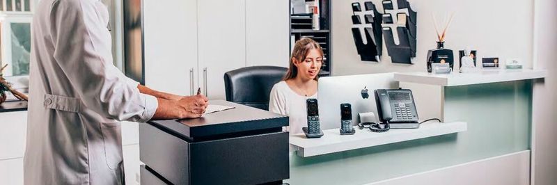 Die neuen Gigaset DECT-Mobilteile erscheinen mit einer desinfizierbaren Oberfläche.