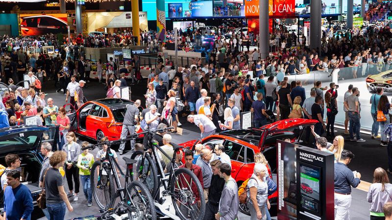 Statt in Frankfurt erstmals in München: Die IAA Mobility wird vom 7. bis 12. September 2021 als hybride Veranstaltung geplant.