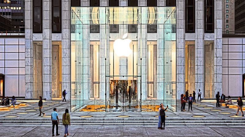 Gibt es im Apple-Store bald auch Autos? 2024 könnte es tatsächlich soweit sein.