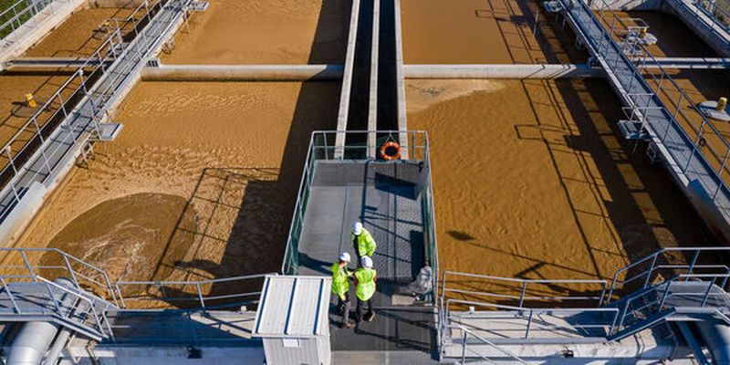 Wasser- und Abwasseranlagen zu digitalisieren kann viele Vorteile haben. ABB unterstützt Anwender.