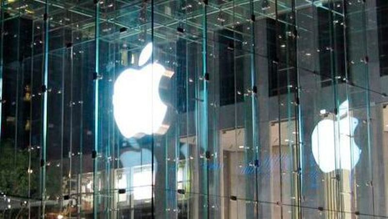 Gibt es in einigen Jahren nun doch Autos im Apple-Store? Derzeit wird dieses Szenario wieder wahrscheinlicher.