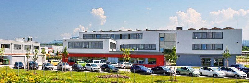 Am Standort in Baden Baden produziert Ipetronik seit 30 Jahren Messtechnik und Software.