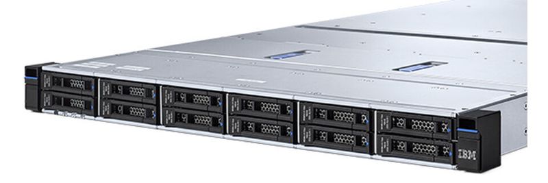 Das IBM FlashSystem 5200 bringt viel Leistung auf wenig Platz unter.