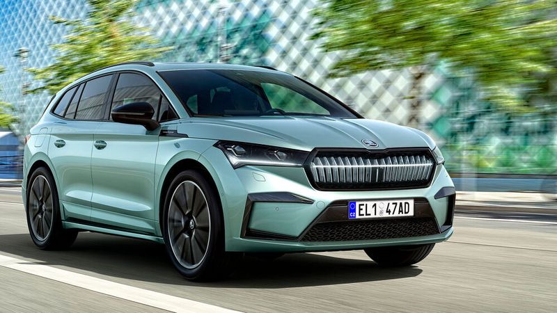 Elektrischer Sieger ist der Skoda Enyaq iV50 mit einem relativen Werterhalt von 50,5 Prozent des Neukaufpreises.