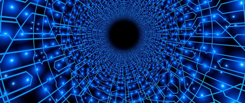 Microservices machen aus sieben Schnittstellen auch schon einmal 400; allerdings brauchen Anwender nicht unbedingt Angst vor Migrationen haben, zum Beispiel auf „S4/HANA“. Die Autoren belegen an einem Beispiel, dass das Gros der Transaktionen nur über eine Handvoll Interfaces läuft.