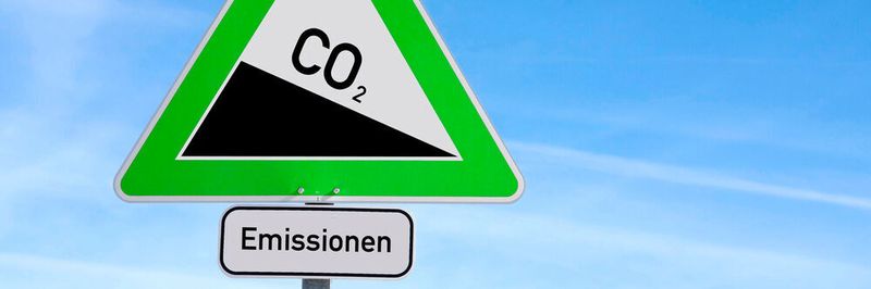 Gut für den Geldbeutel: Mit einigen einfachen Maßnahmen lässt sich der Homeoffice-bedingte Stromverbrauch senken – und mit ihm der selbstverursachte CO2-Ausstoß.