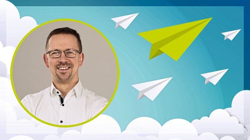 „Digitale Prozesse sind in der Krise schneller als bisher umgesetzt worden, was uns sowohl vor Herausforderungen gestellt, aber auch Entwicklungsmöglichkeiten und Chancen aufgezeigt hat“, sagt Dr.-Ing. Tobias Schulze, Produktmanager Mdesign.