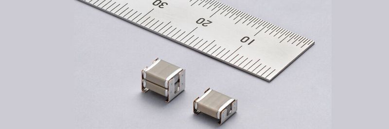 Für Automotive-Anwendungen konzipiert: Die KCM-Reihe bietet geringe Verluste und gute Stabilitätseigenschaften bei hohen Temperaturen, hohen Spannungen und hohen Frequenzen.