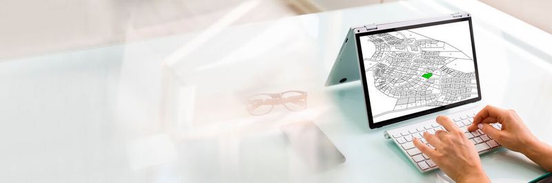 Katasterkarten werden heutzutage per Cloud und Künstlicher Intelligenz aktuell gehalten.