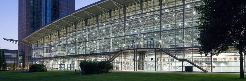 Die Türen der Messehallen bleiben geschlossen: die Hannover Messe 2021 findet rein digital statt.Auf was sich Unternehmen nun vorbereiten müssen.