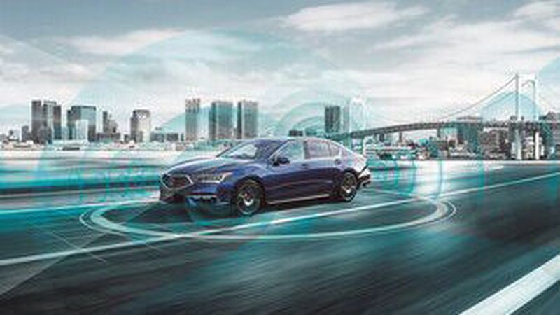 Der Honda Legend ist ab sofort in Japan mit einem Staupiloten erhältlich.