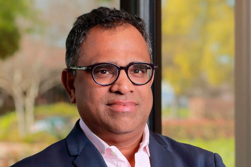 Raj Talluri: „Die Corona-Pandemie wirkt in vielen Bereichen wie ein Katalysator und beschleunigt Entwicklungen."
