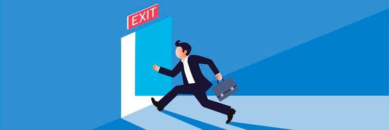 Schnell wieder weg: Wer neue Mitarbeiter beim Onboarding nicht pfleglich behandelt, muss sich ebenso schnell neue suchen. Aber es gibt eine Strategie gegen den Exit.