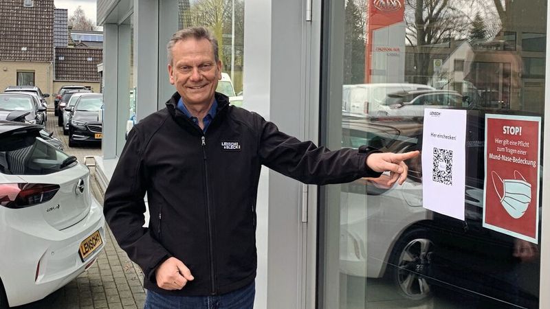 Arne Joswig, Vorsitzender des ZDK-Ausschusses für Öffentlichkeitsarbeit, wirbt für die Nutzung der Luca-App, um Kontakte im Kfz-Handel nachverfolgen zu können.