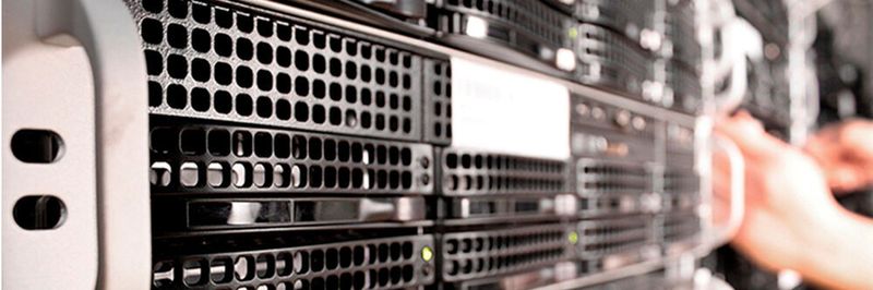 Angesichts wachsender Datenmengen kommen zunehmend SSDs zum Einsatz. Aber nach welchen Kriterien wählt man die richtige SSD aus?