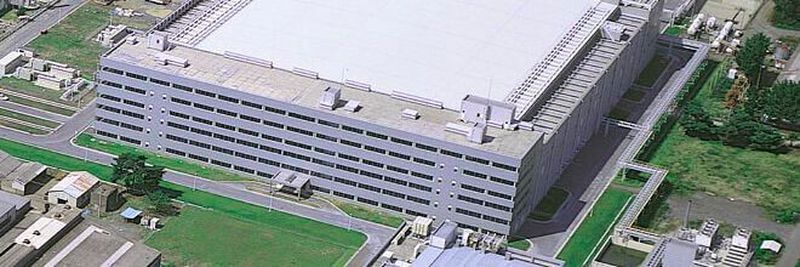 Großbrand zur Unzeit: Ein Feuer zerstörte 600 Quadratmeter Reinraum und elf Maschinen in der Naka-Fab von Mikrocontrollerhersteller Renesas. Die Produktion ist lahmgelegt