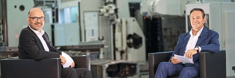 Starrag CEO Dr. Christian Walti (rechts) zusammen mit Starrag CSO Alexander Attenberger, der seit dem 1. April 2020 für den Bereich Sales der Starrag Group verantwortlich ist.