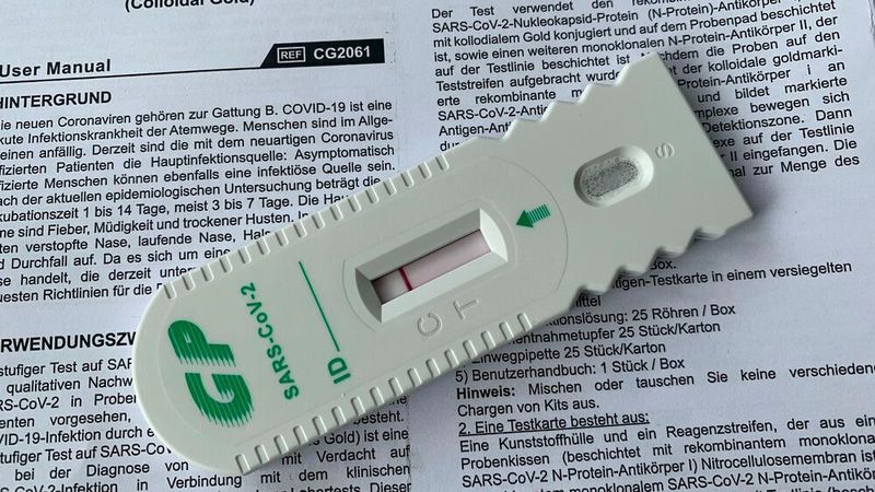 Ein negativer Schnelltest vom selben Tag könnte in ausgewählten Regionen dem Einzelhandel erlauben, Kunden ins Geschäft zu lassen.