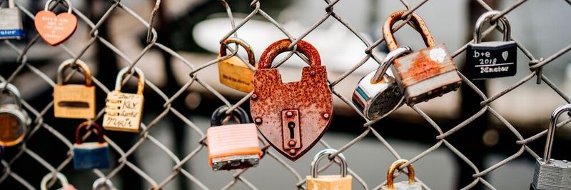 Bei welchem Instant Messenger sind personenbezogene Daten eigentlich am sichersten? Der Datenschutzvergleich gibt eine Antwort.