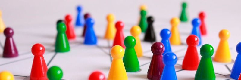 Leadgenerierung im B2B kann schnell zu einem komplexen Konstrukt werden, daher ist es wichtig, die Lead-Arten sowie die Methoden der Leadgenerierung zu definieren.