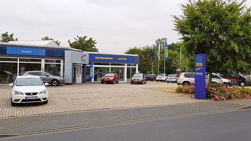 Die Autohauspartner der Mehrmarkenkonzepte (im Bild: ELN) profitieren von neuen Angeboten und Services.