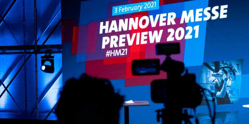 Auf der digitalen Hannover Messe zeigt CAD Schroer Neuheiten im Bereich AR und VR.